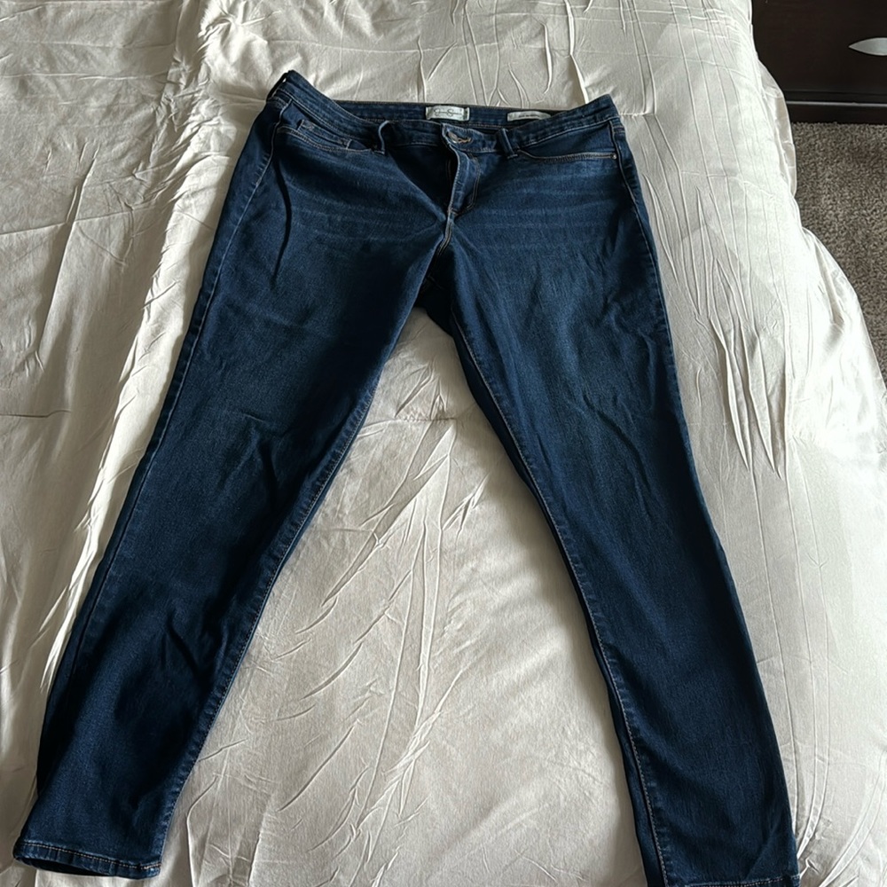 Jessica Simpson Skinny Jeans price is firm